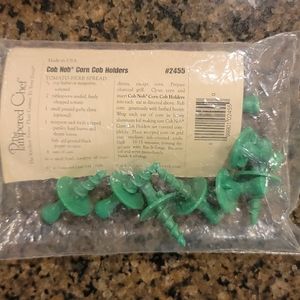 Pampered chef corn holders